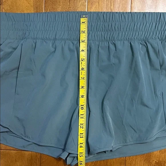 Avia Sage Green Athletic Shorts 3X Athleisure Workout Running Gym Activewear - Picture 4 of 10